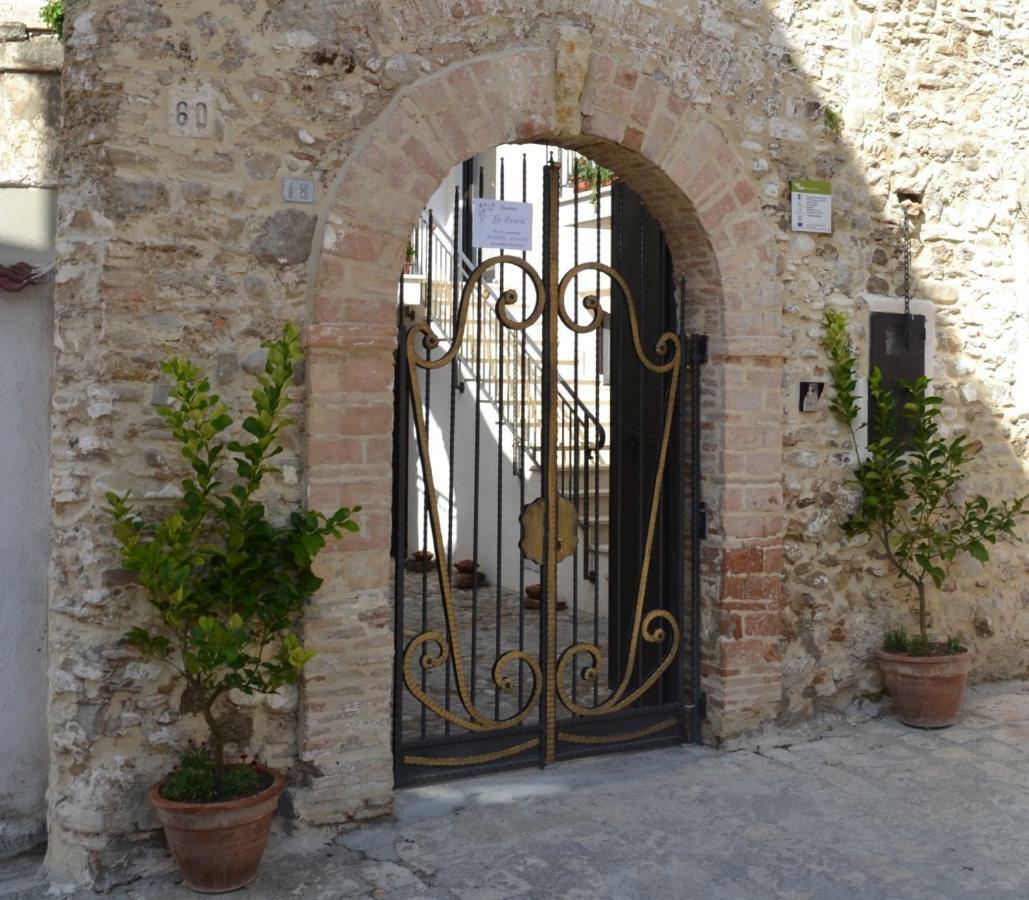 Residenza La Nivera Miglionico Buitenkant foto