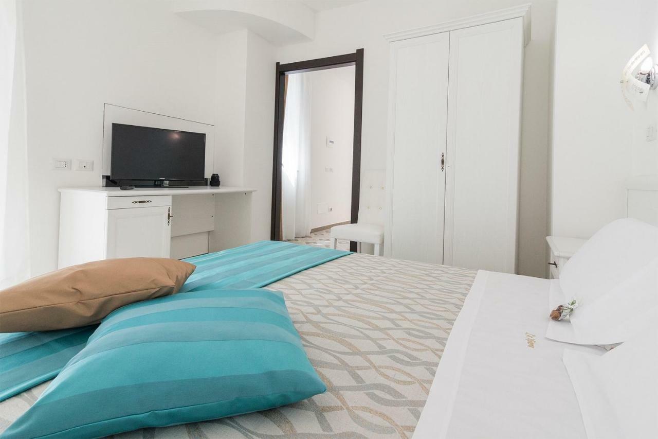 Residenza La Nivera Miglionico Buitenkant foto